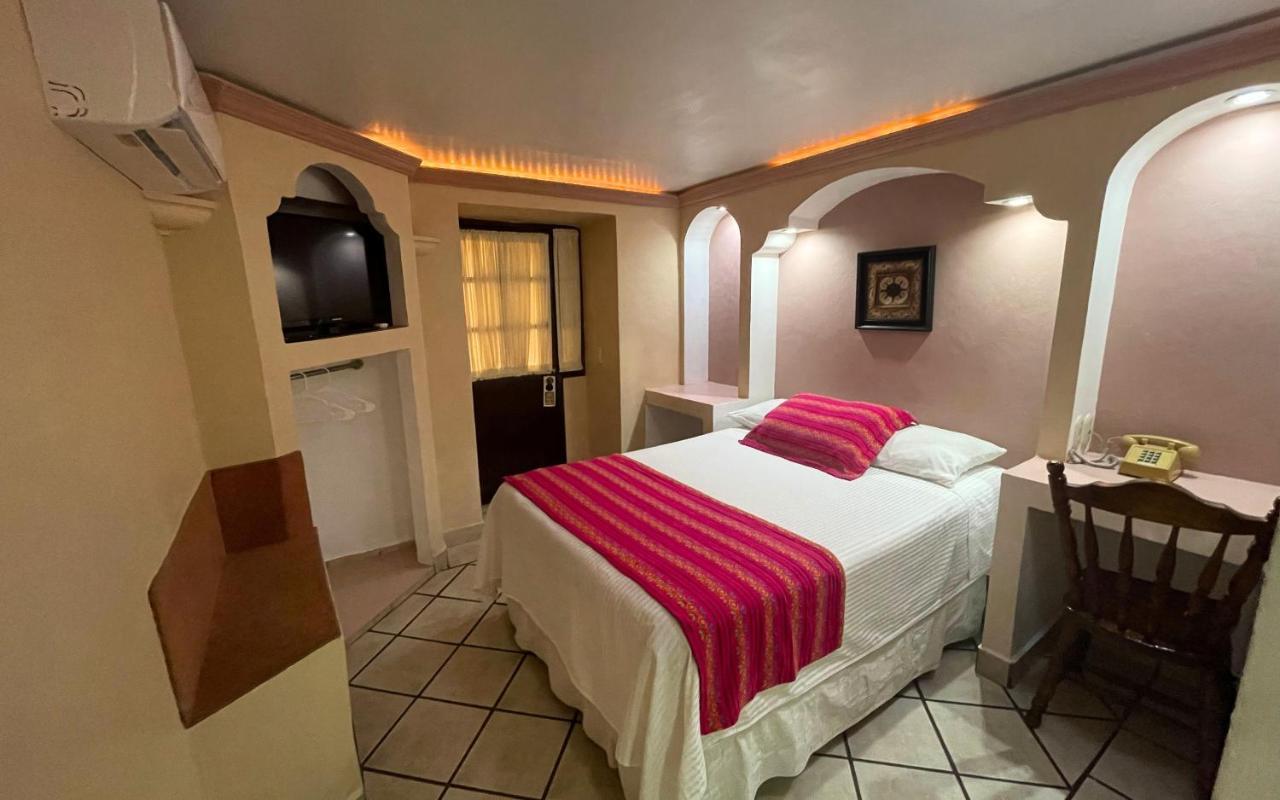 Hotel Real Catedral Tula de Allende Extérieur photo
